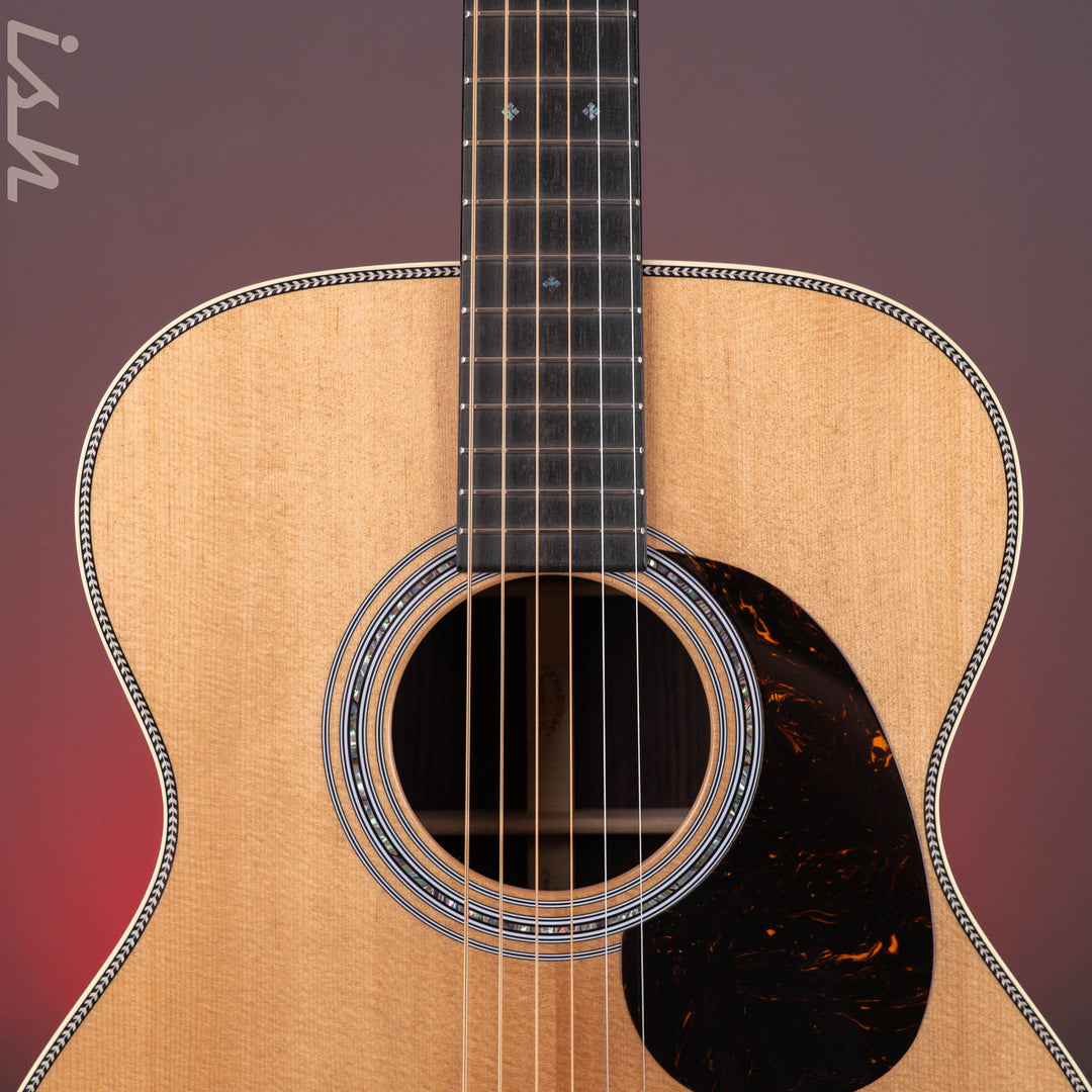 Martin Custom Shop 000-28 Sitka Spruce