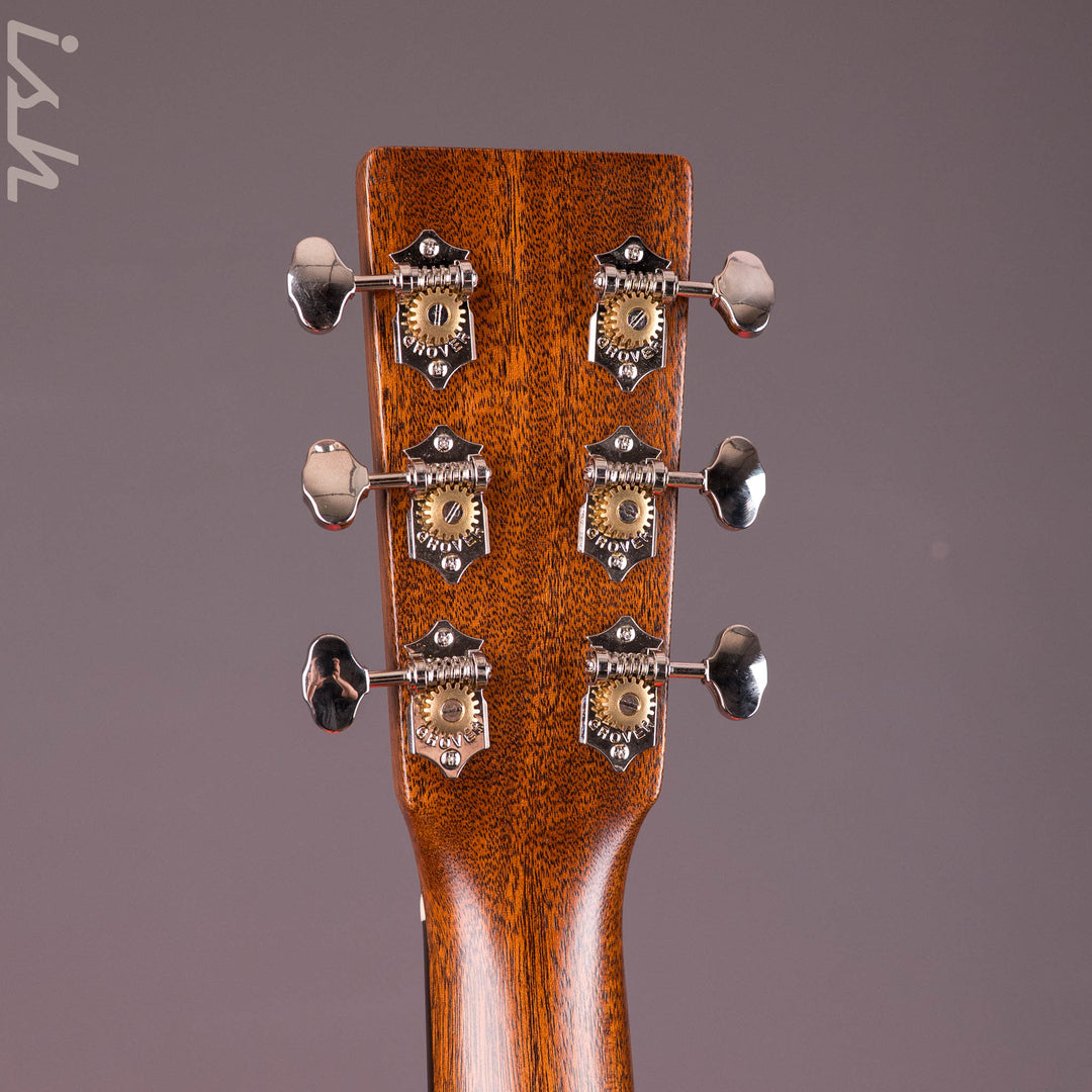 Martin 00L-16E Blue Denim *New Model*