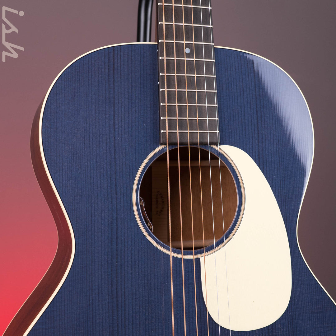 Martin 00L-16E Blue Denim *New Model*