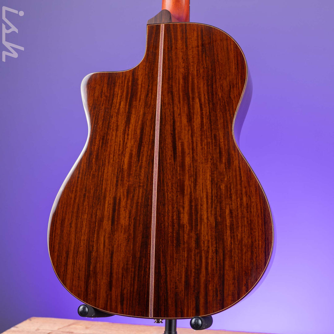 2011 Guild GN-5NAT