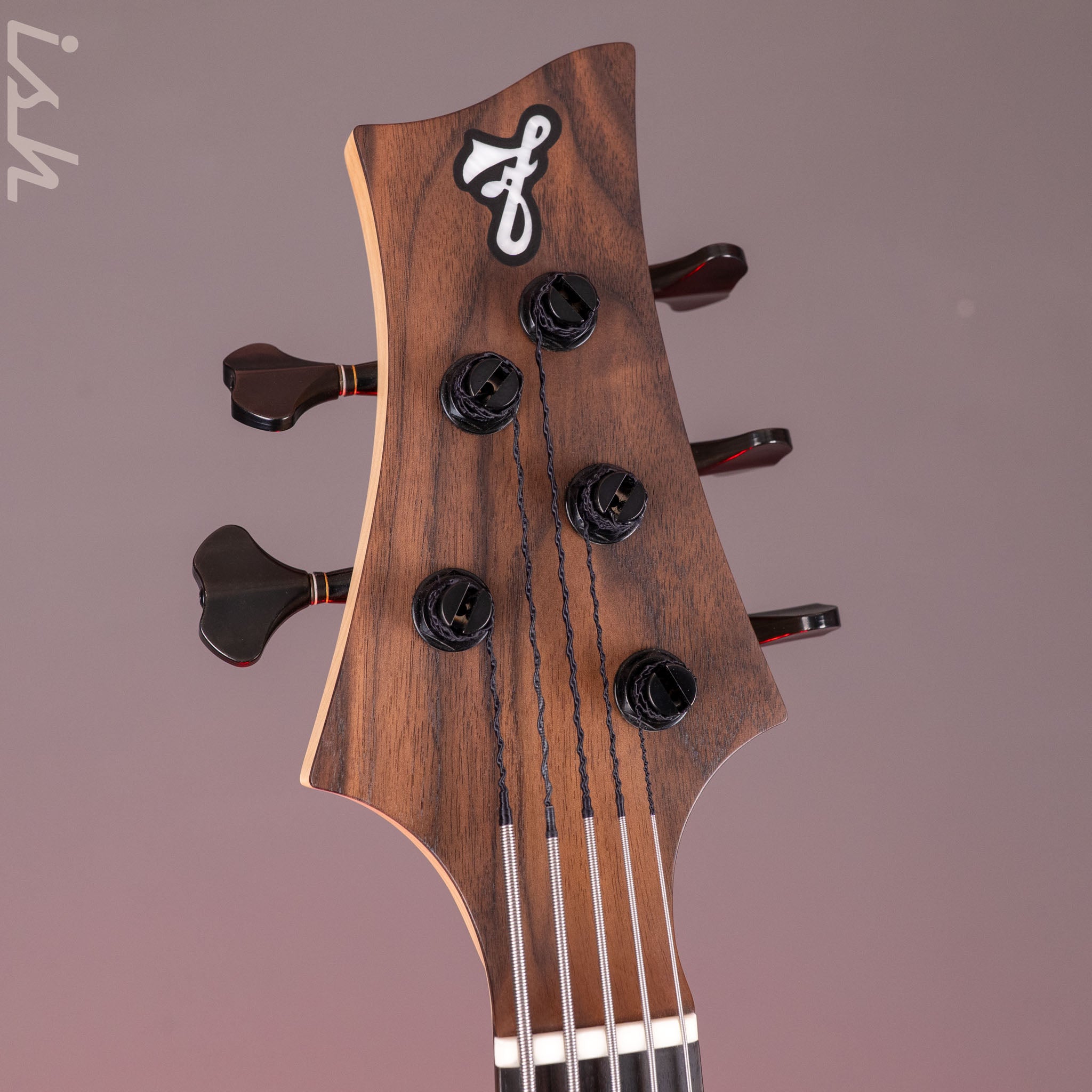 F Bass BN5 Walnut – Ish Guitars