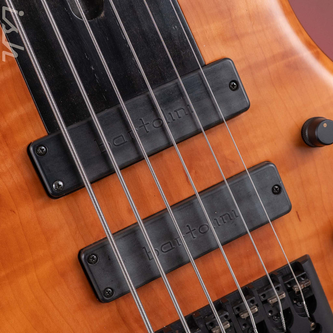 1999 Marleaux Consat 6 String Fretless