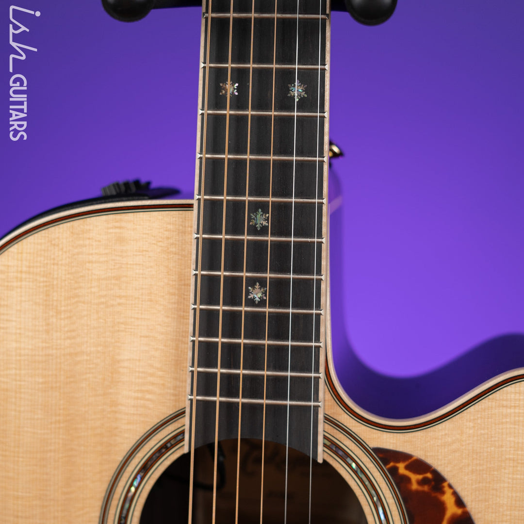 Takamine P7NC Acoustic-Electric Guitar Natural