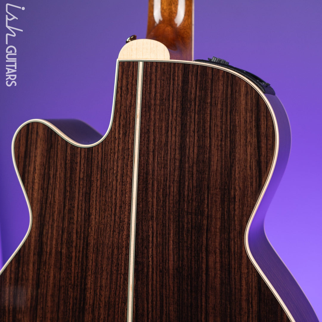 Takamine P7NC Acoustic-Electric Guitar Natural