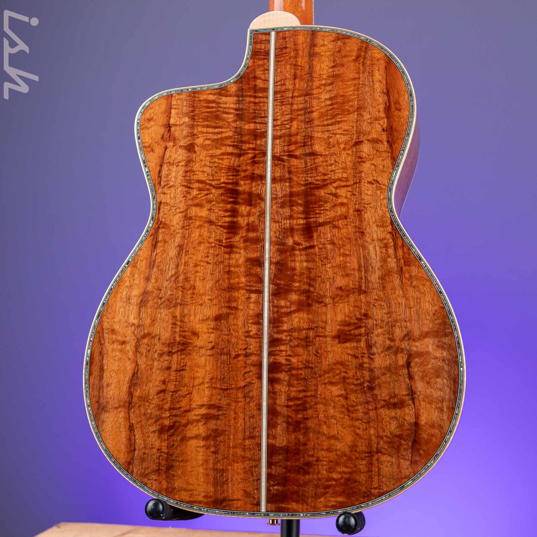 2022 Takamine “The 60th” Limited Edition Acoustic-Electric Guitar Natural - Real DIAMOND Inlay