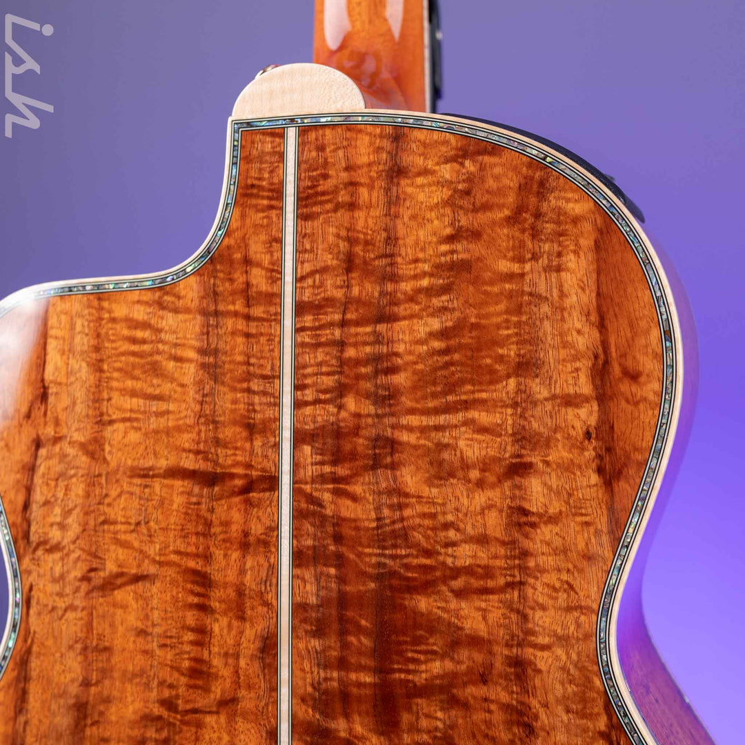 2022 Takamine “The 60th” Limited Edition Acoustic-Electric Guitar Natural - Real DIAMOND Inlay