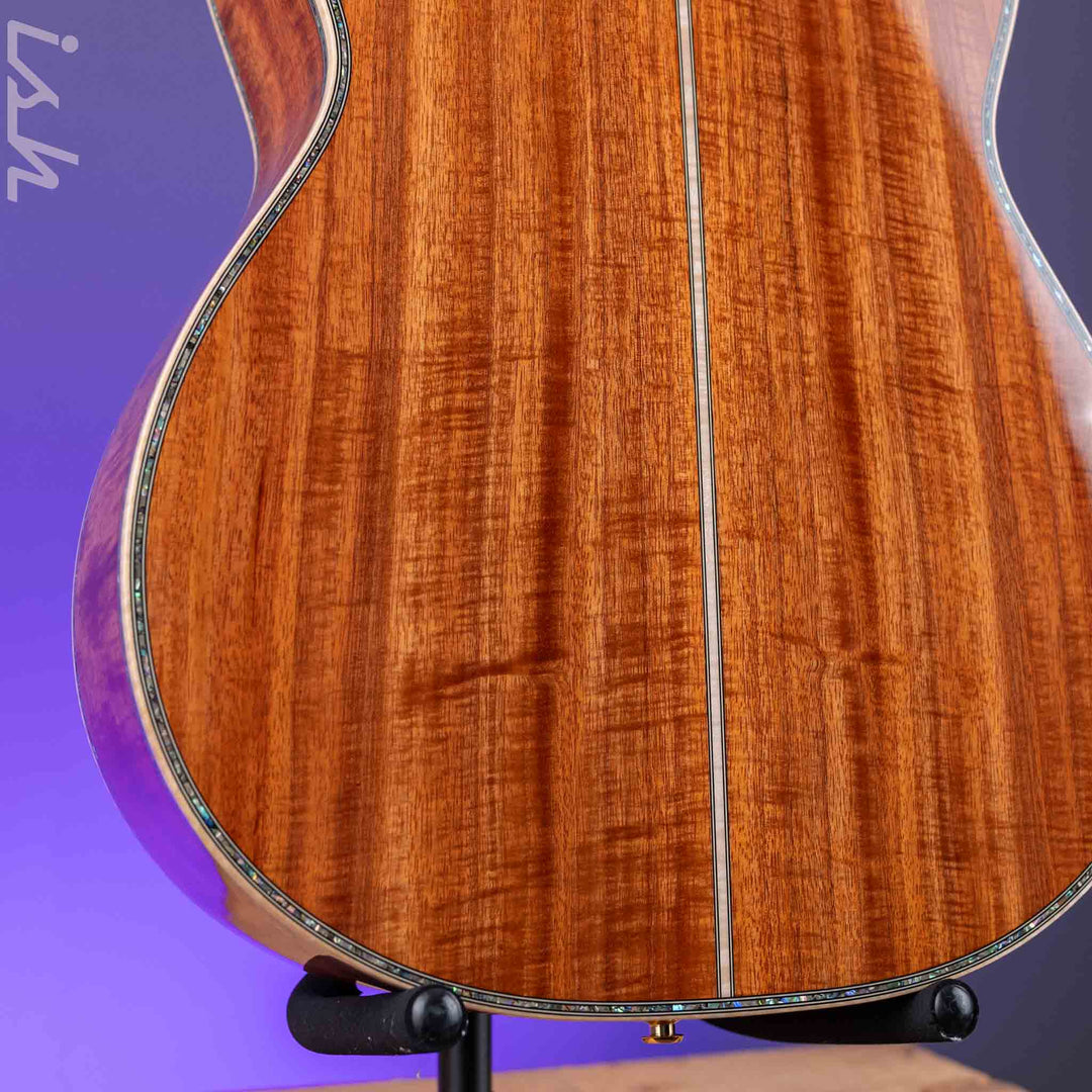 2022 Takamine “The 60th” Limited Edition Acoustic-Electric Guitar Natural - Real DIAMOND Inlay