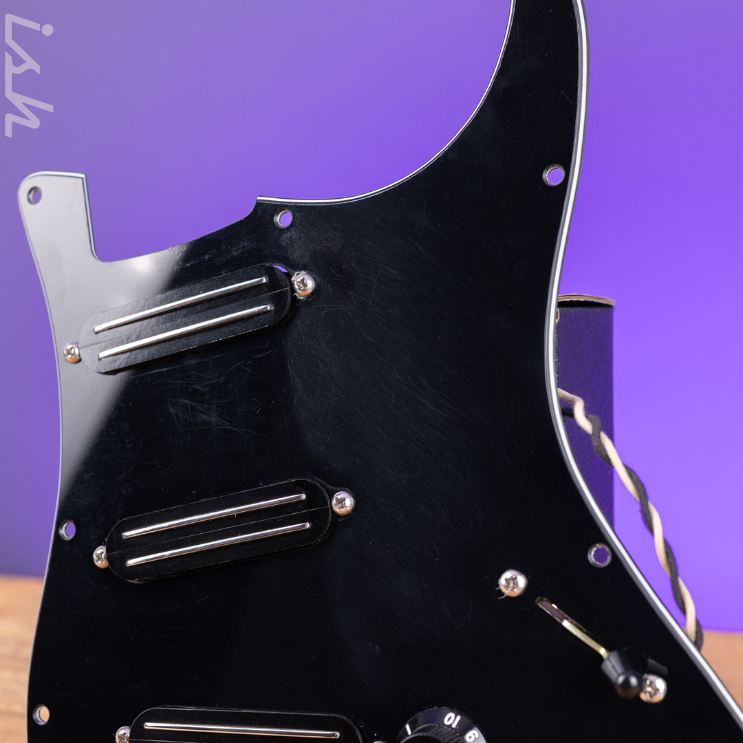 American Strat &