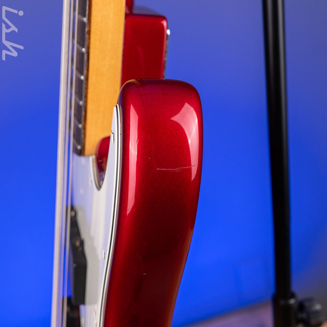 1997 Fender Roscoe Beck V Bass Candy Apple Red