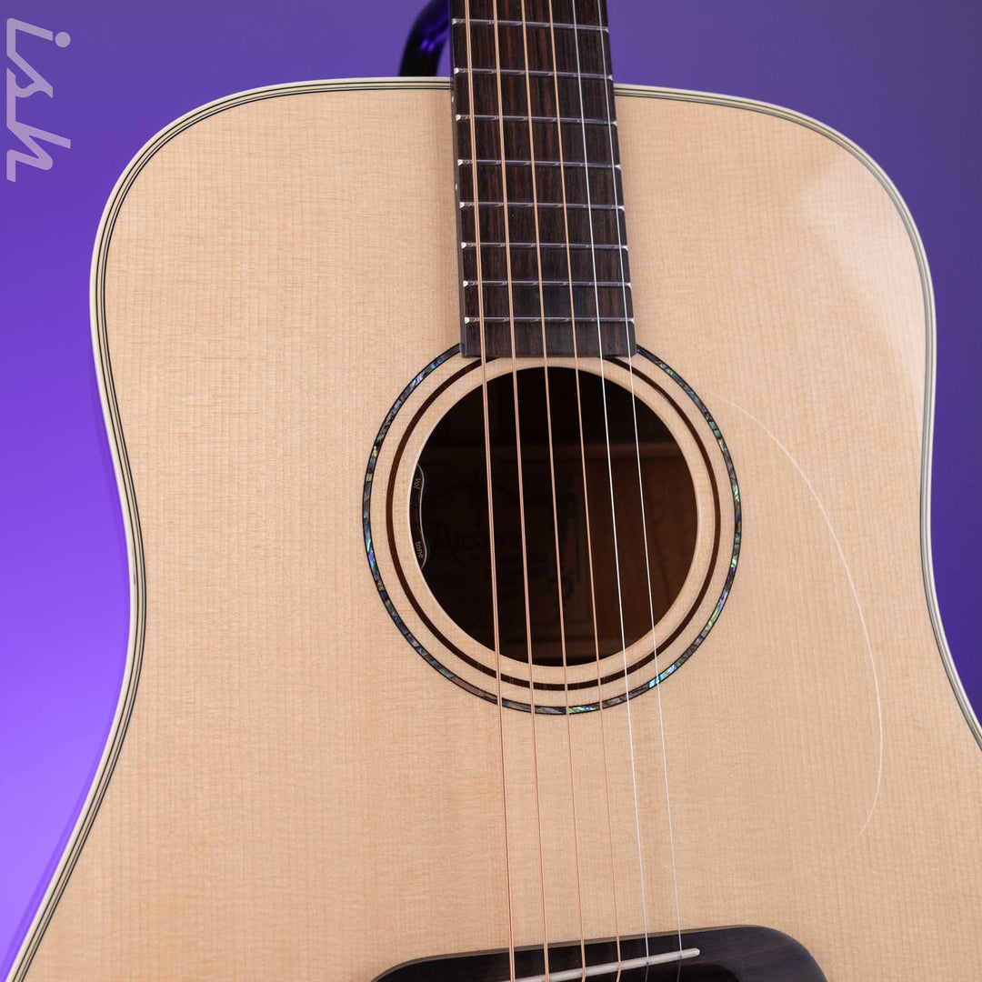 2022 Alvarez Yairi DYM60HDE Acoustic-Electric Guitar Natural