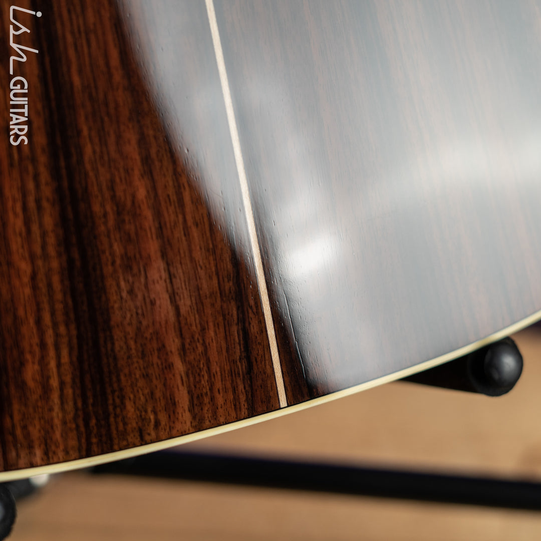 Alvarez Yairi Masterworks DYMR70SB Dreadnought Slope Shoulder Sunburst Demo