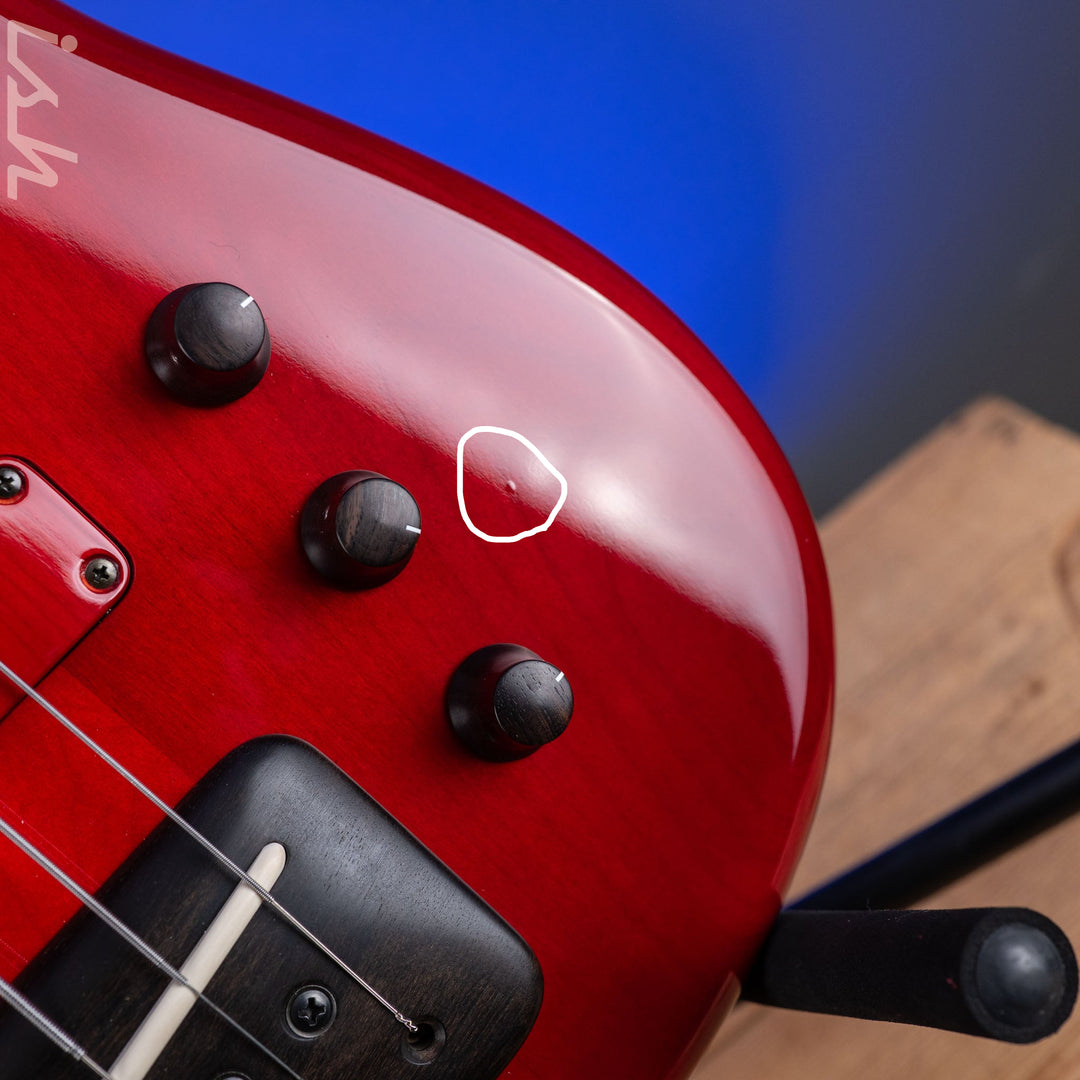 2004 F Bass BNF5 Fretless Transparent Red