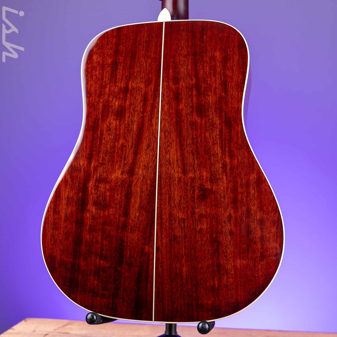 Alvarez Yairi DYM60HD Masterworks Dreadnought Honduran Mahogany