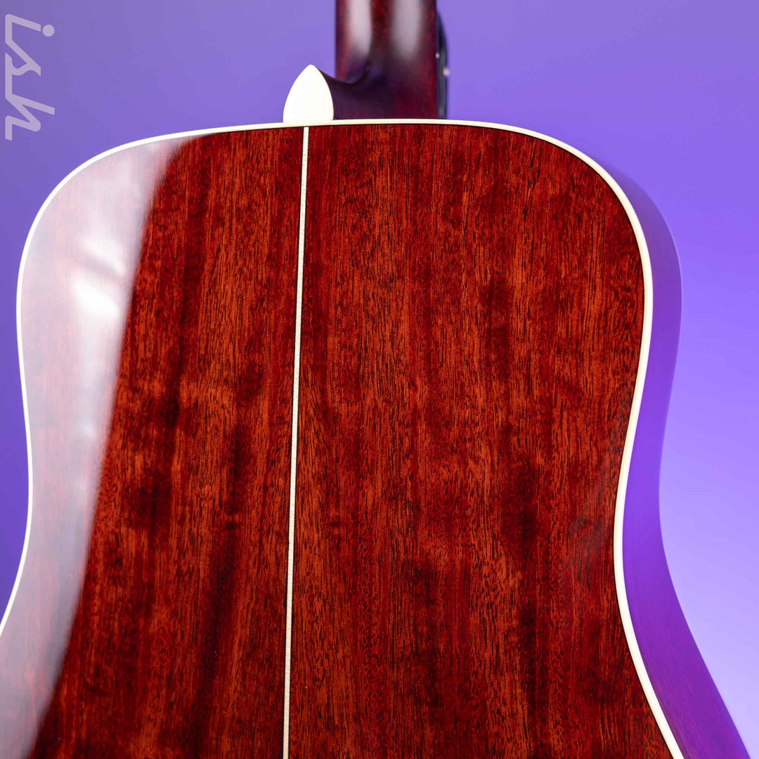 Alvarez Yairi DYM60HD Masterworks Dreadnought Honduran Mahogany