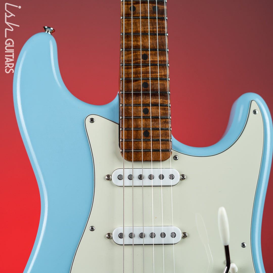 Bilt MERC Electric Guitar Daphne Blue