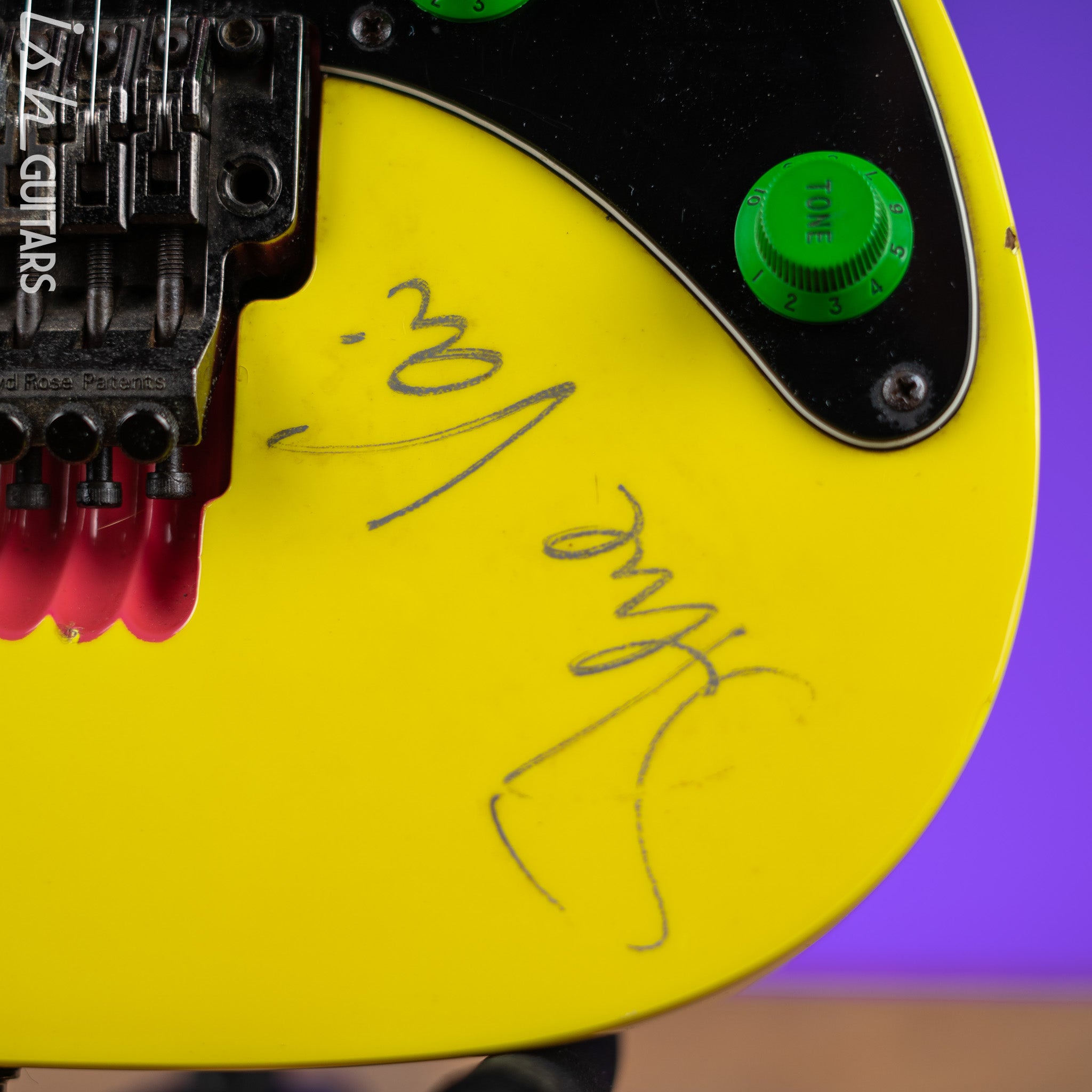 1990 Ibanez JEM 777 Steve Vai Signature Desert Yellow *Signed