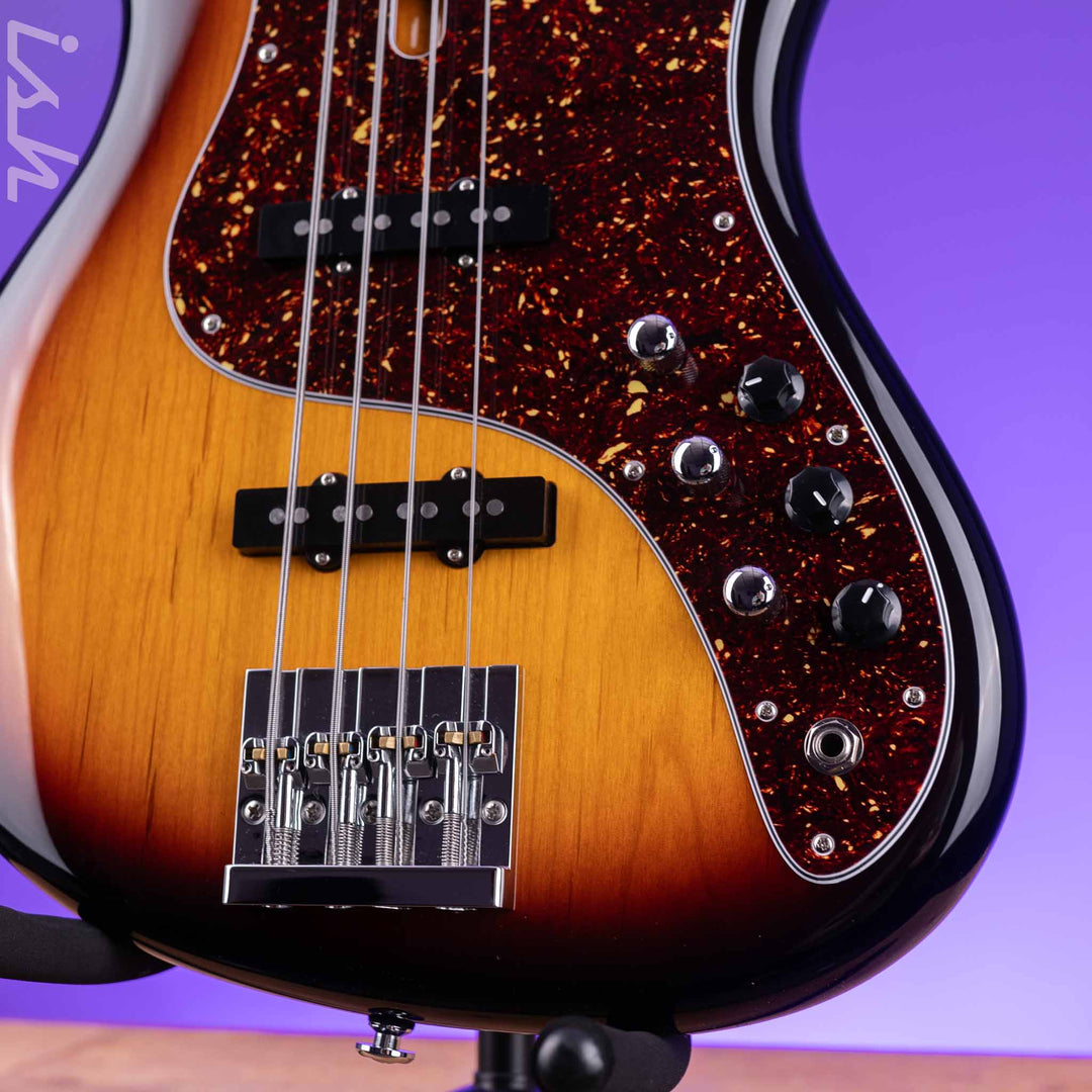 F Bass VF4-J Fretless Sunburst