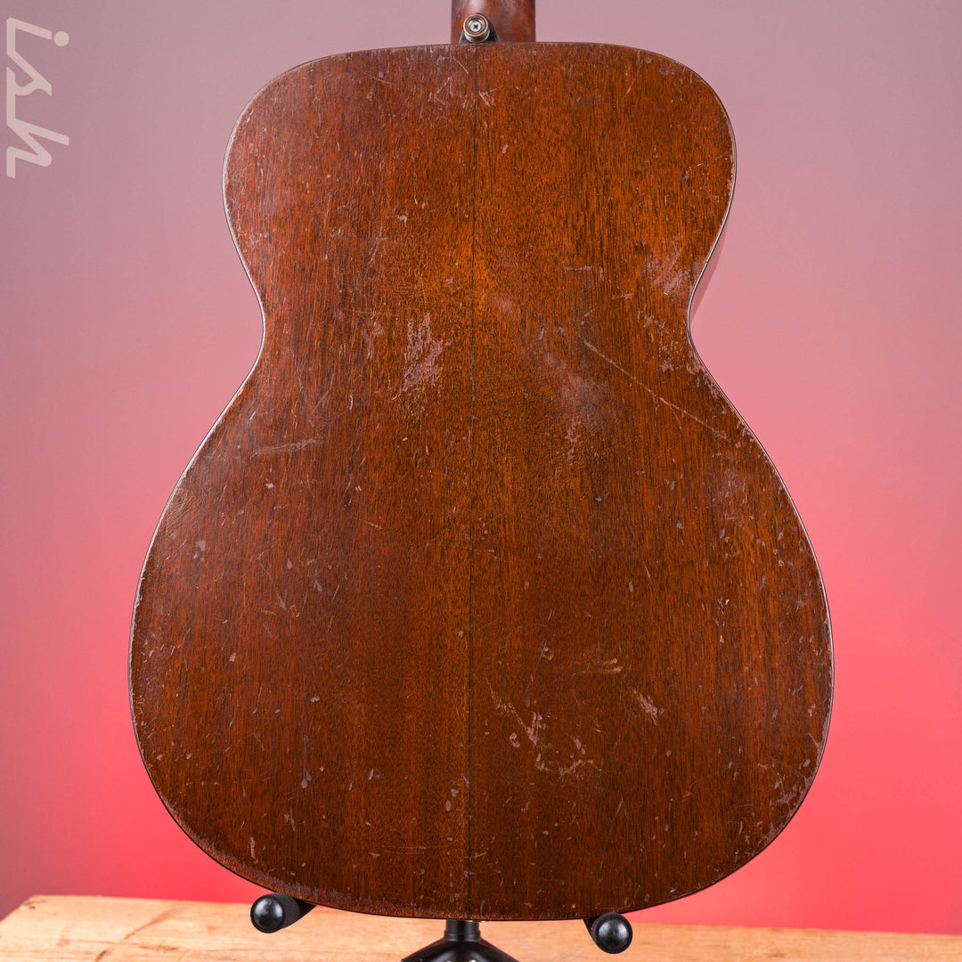 1946 Martin 000-18