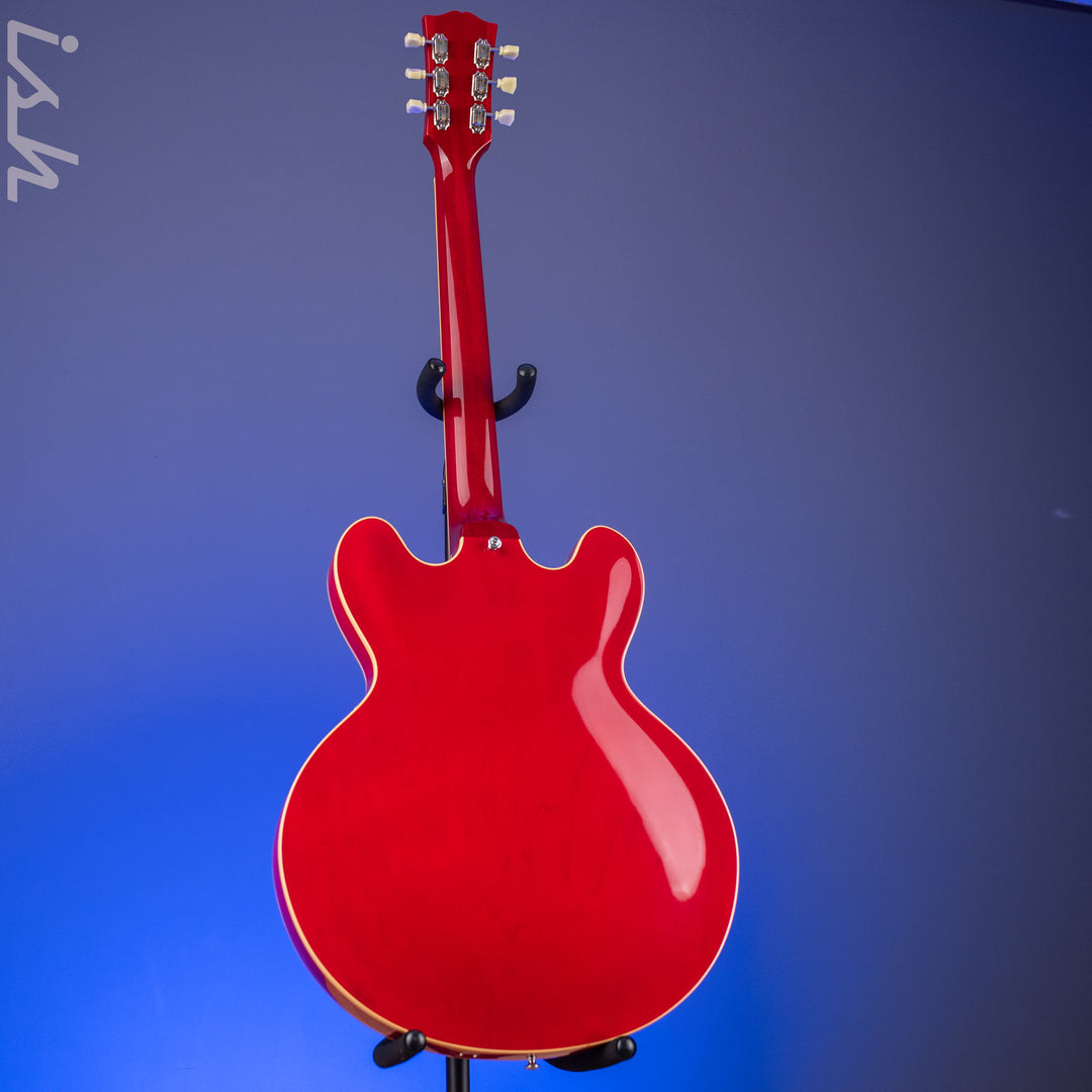 2011 Gibson &