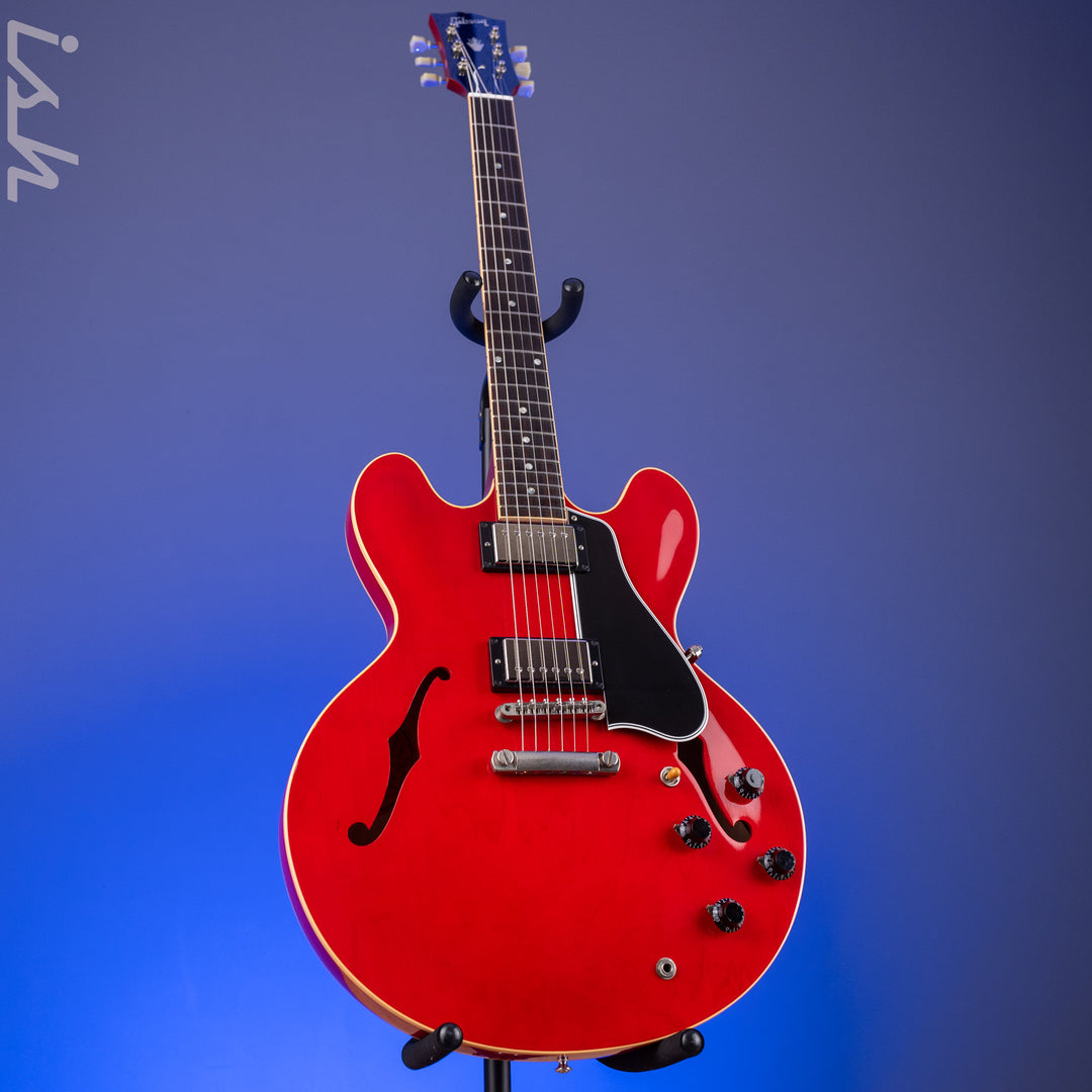 2011 Gibson &