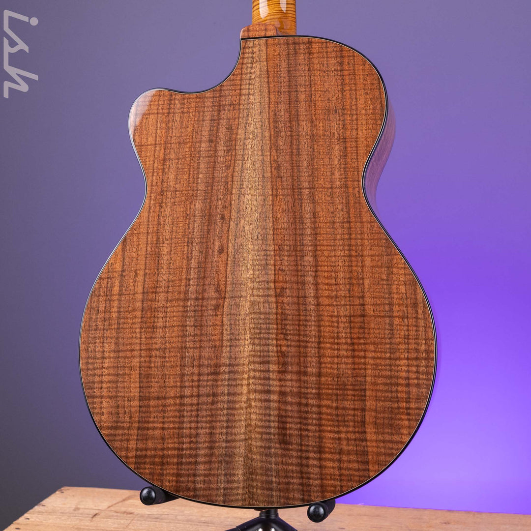 PRS Private Stock Acoustic Angelus Cutaway Cedar Top Walnut Back/Side