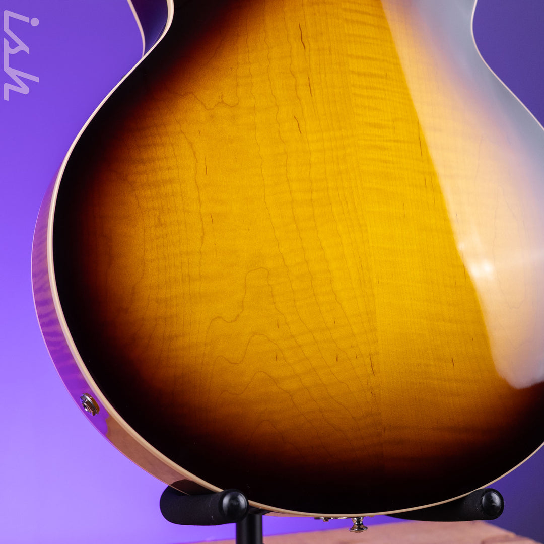 Heritage H-575 Hollowbody Guitar Original Sunburst Demo