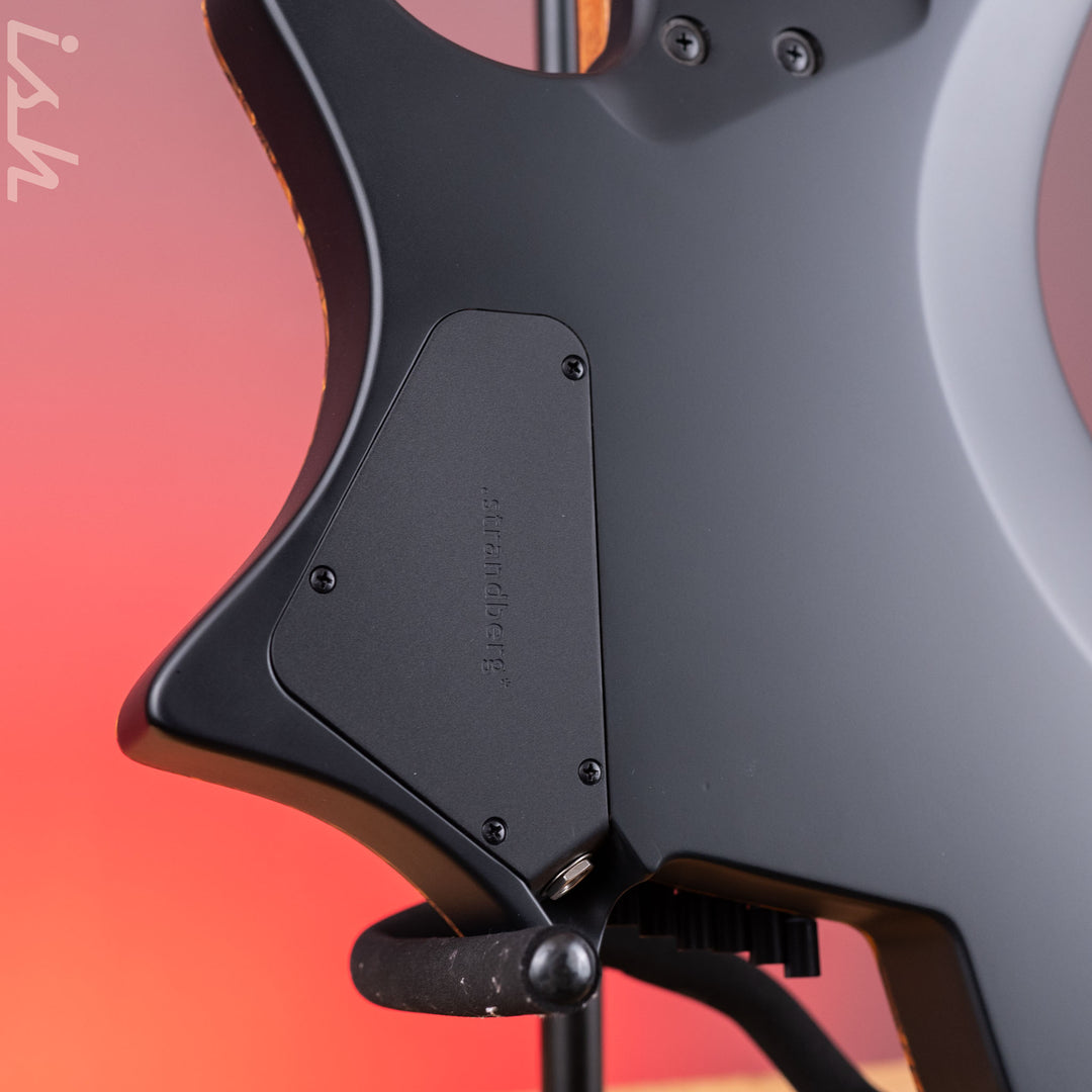 Strandberg Sälen Jazz NX 6 Black Demo