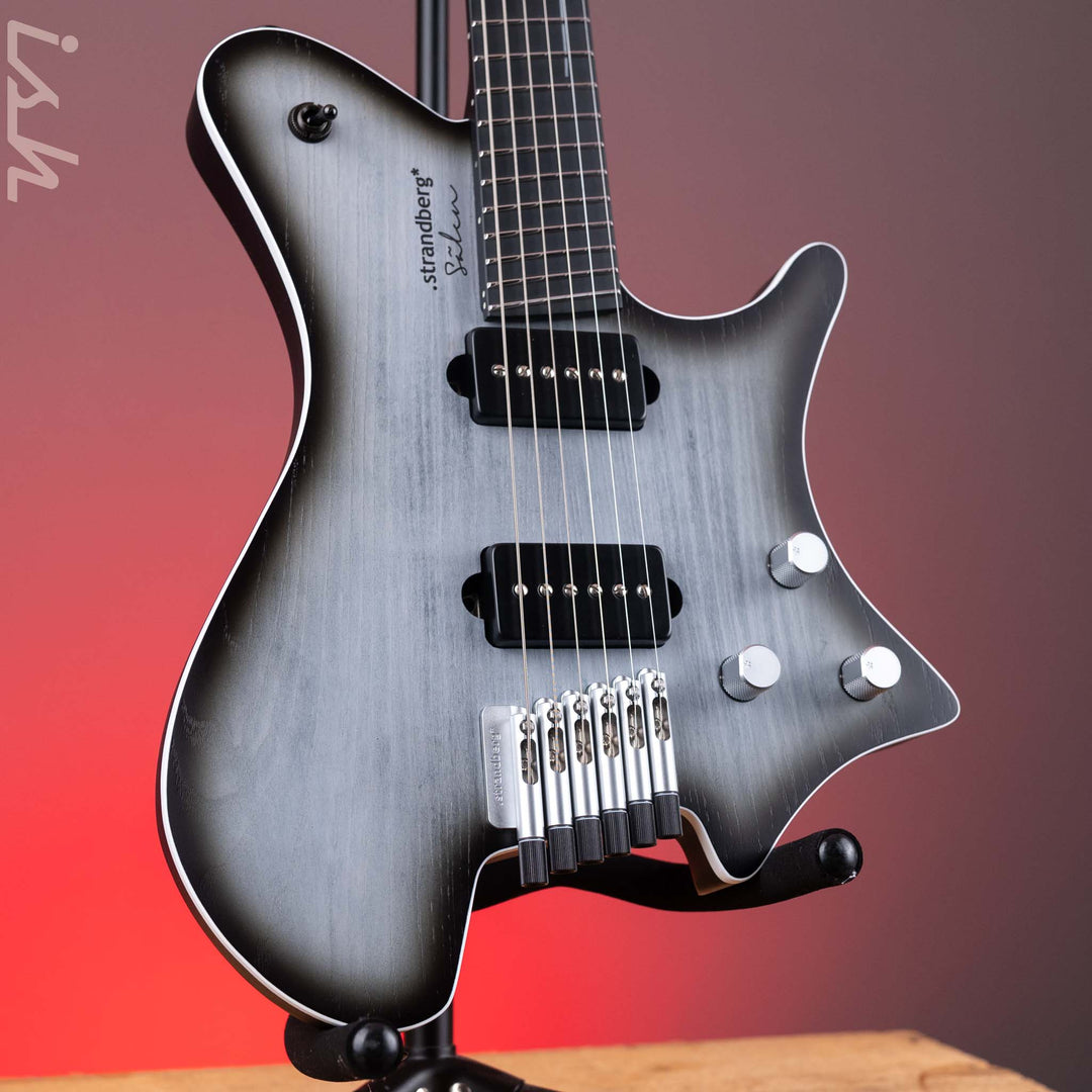 Strandberg Sälen APS Monochrom Limited Edition