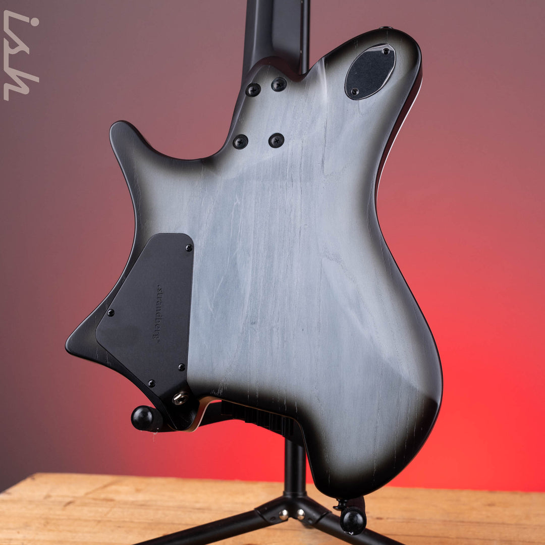 Strandberg Sälen APS Monochrom Limited Edition