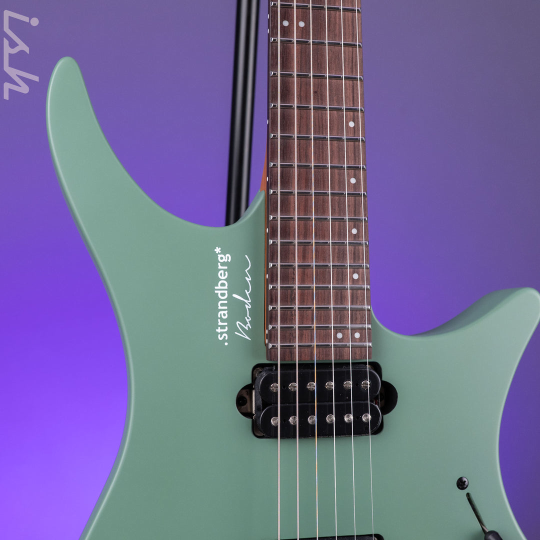 Strandberg Boden Essential 6 Sage Leaf *New*