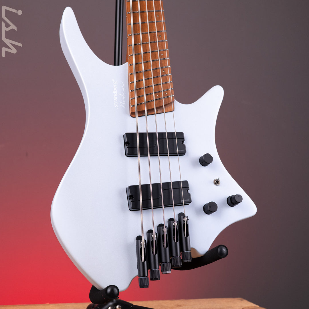 Strandberg Boden Bass Standard 5 Blue Aura Metallic