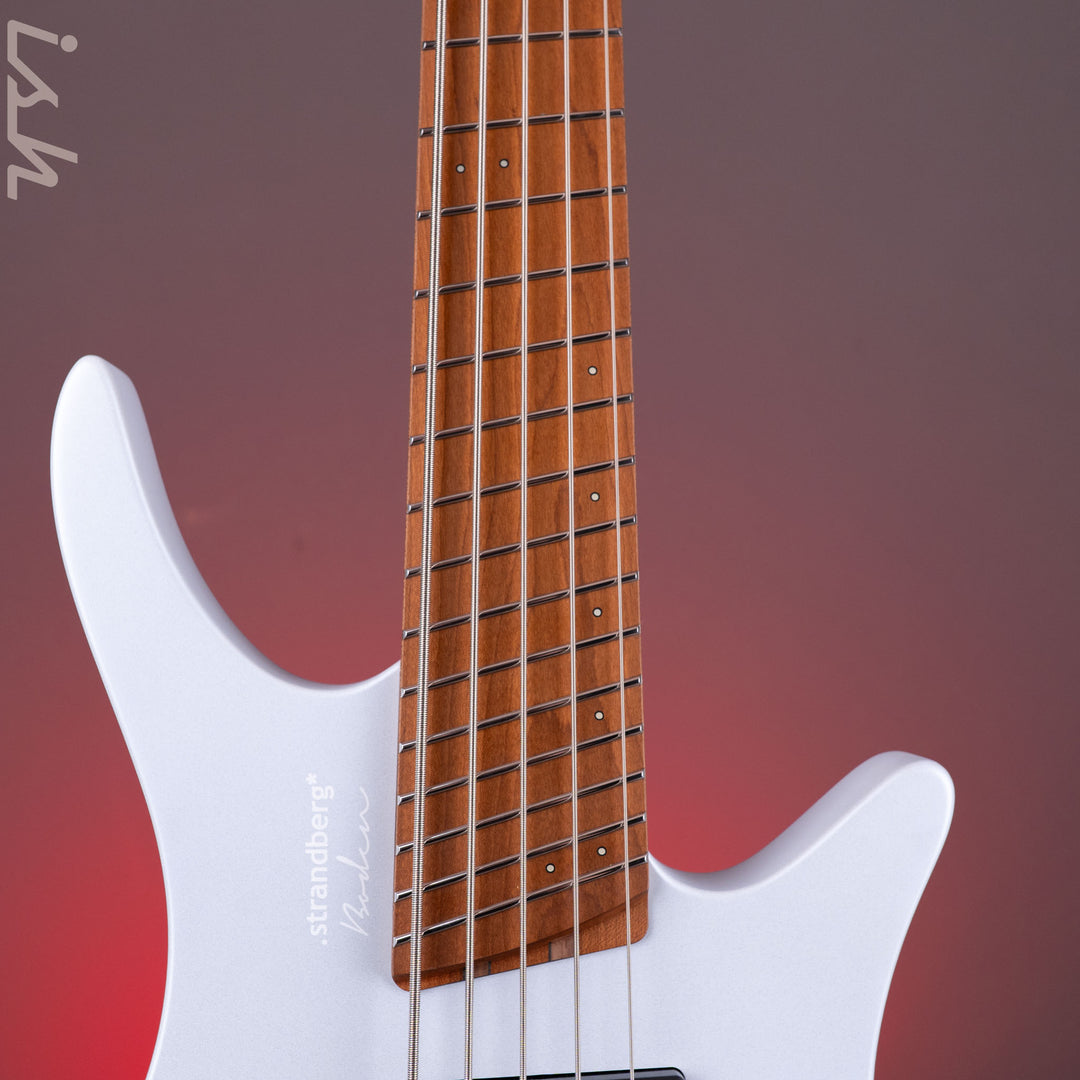 Strandberg Boden Bass Standard 5 Blue Aura Metallic