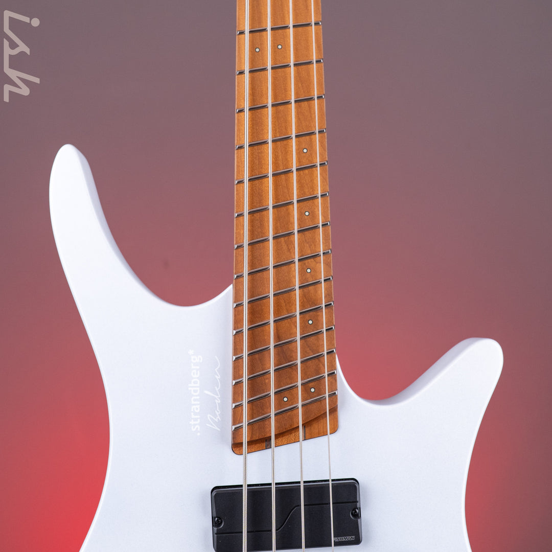 Strandberg Boden Bass Standard 4 Blue Aura Metallic *New*