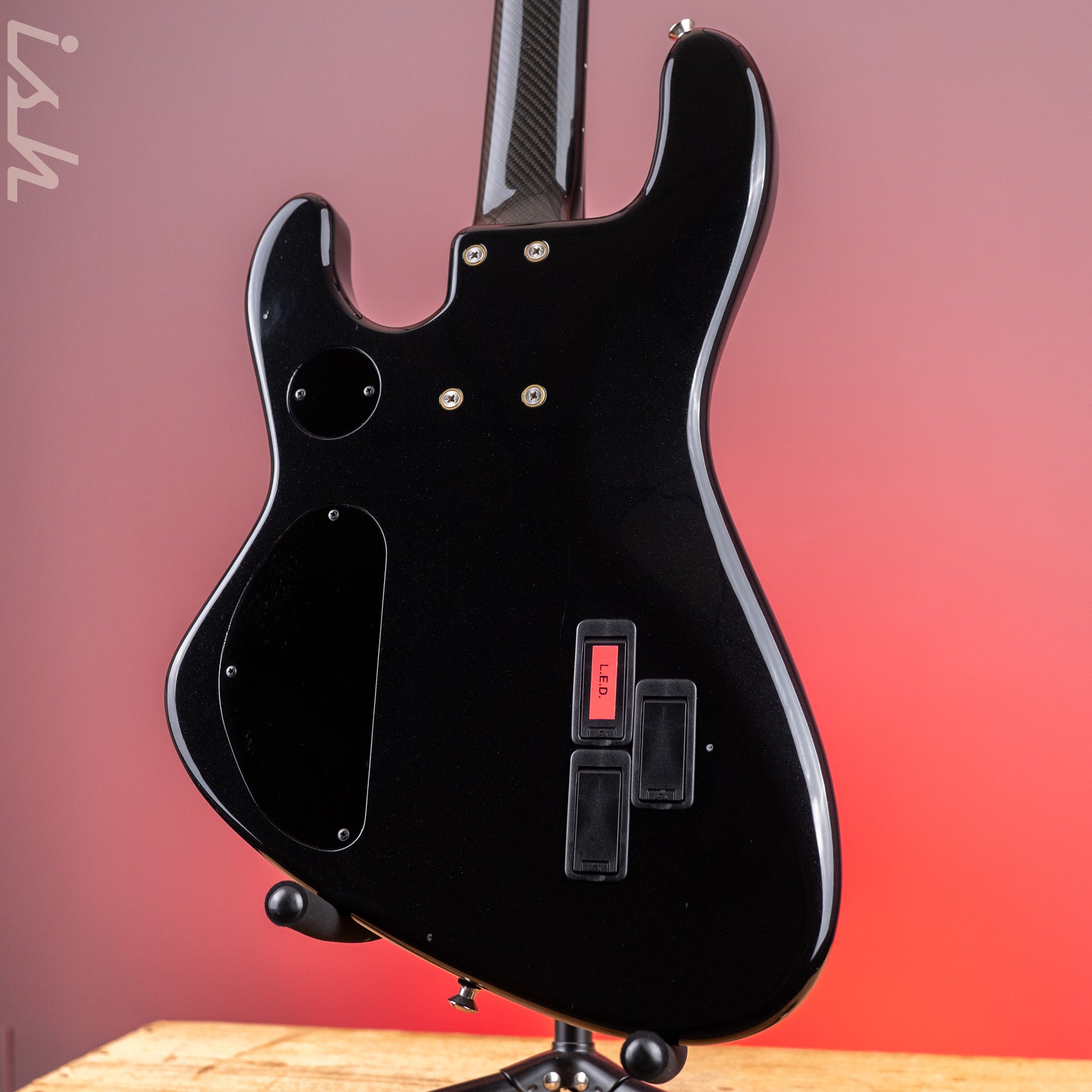 Status Graphite B2 Buzzard Carbon Fiber Neck Black – Ish Guitars