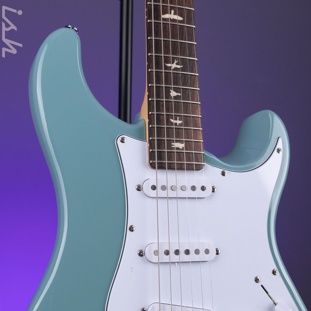 2021 PRS SE Silver Sky Stone Blue Demo