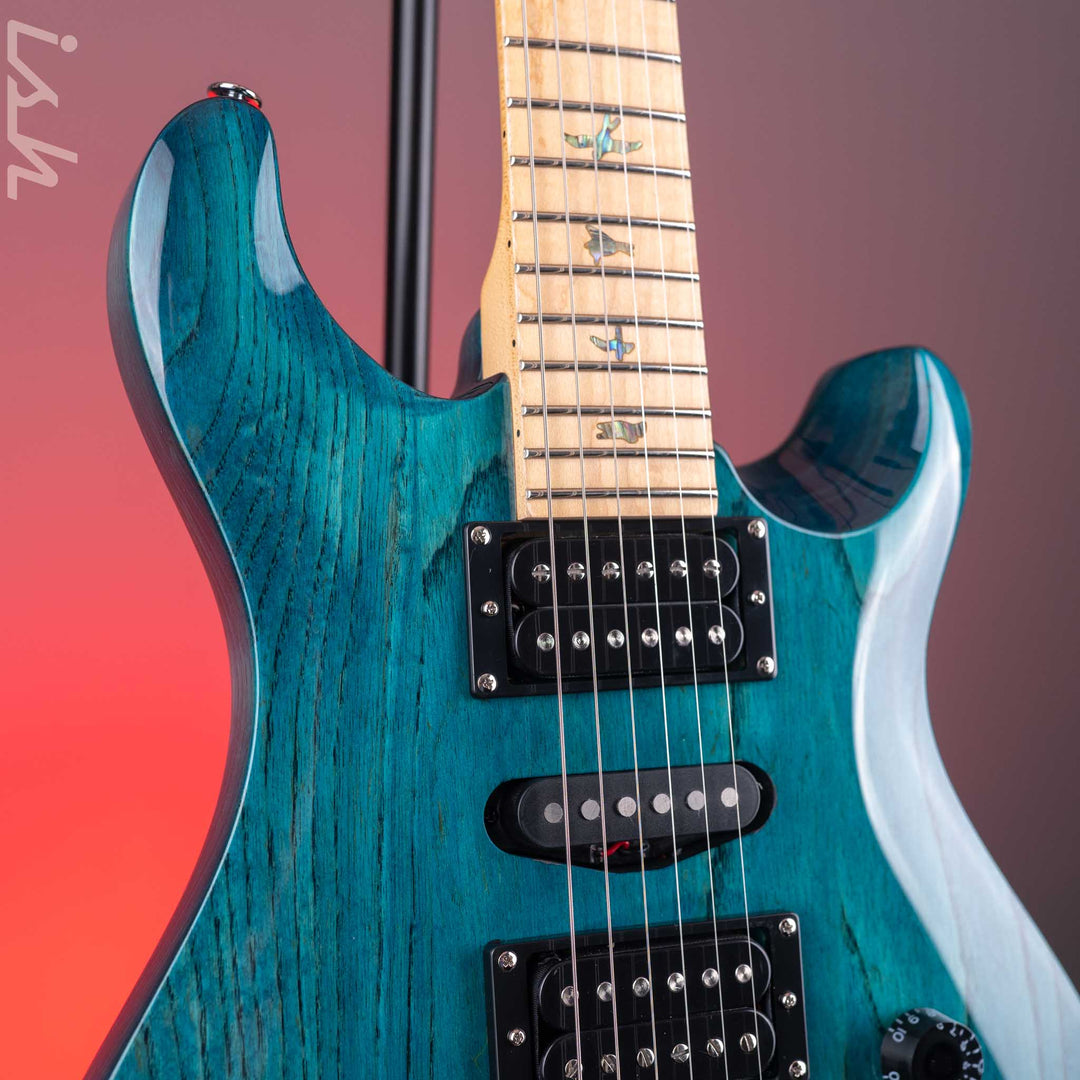 PRS SE Swamp Ash Special Electric Guitar Iri Blue