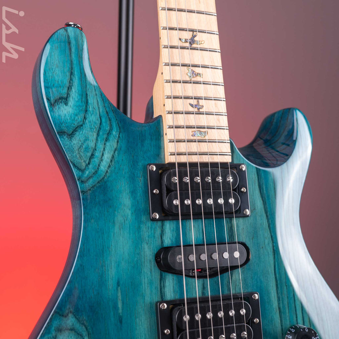PRS SE Swamp Ash Special Electric Guitar Iri Blue