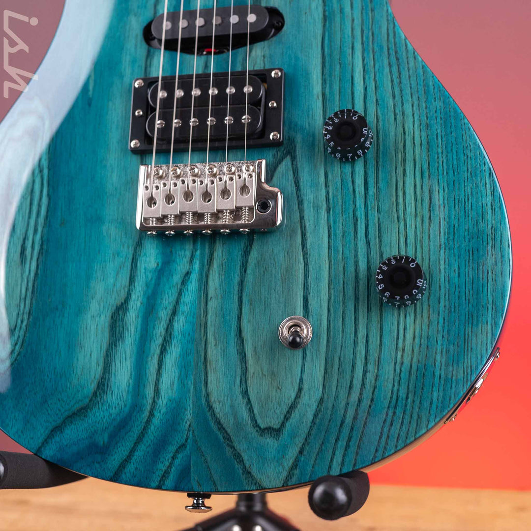 PRS SE Swamp Ash Special Electric Guitar Iri Blue