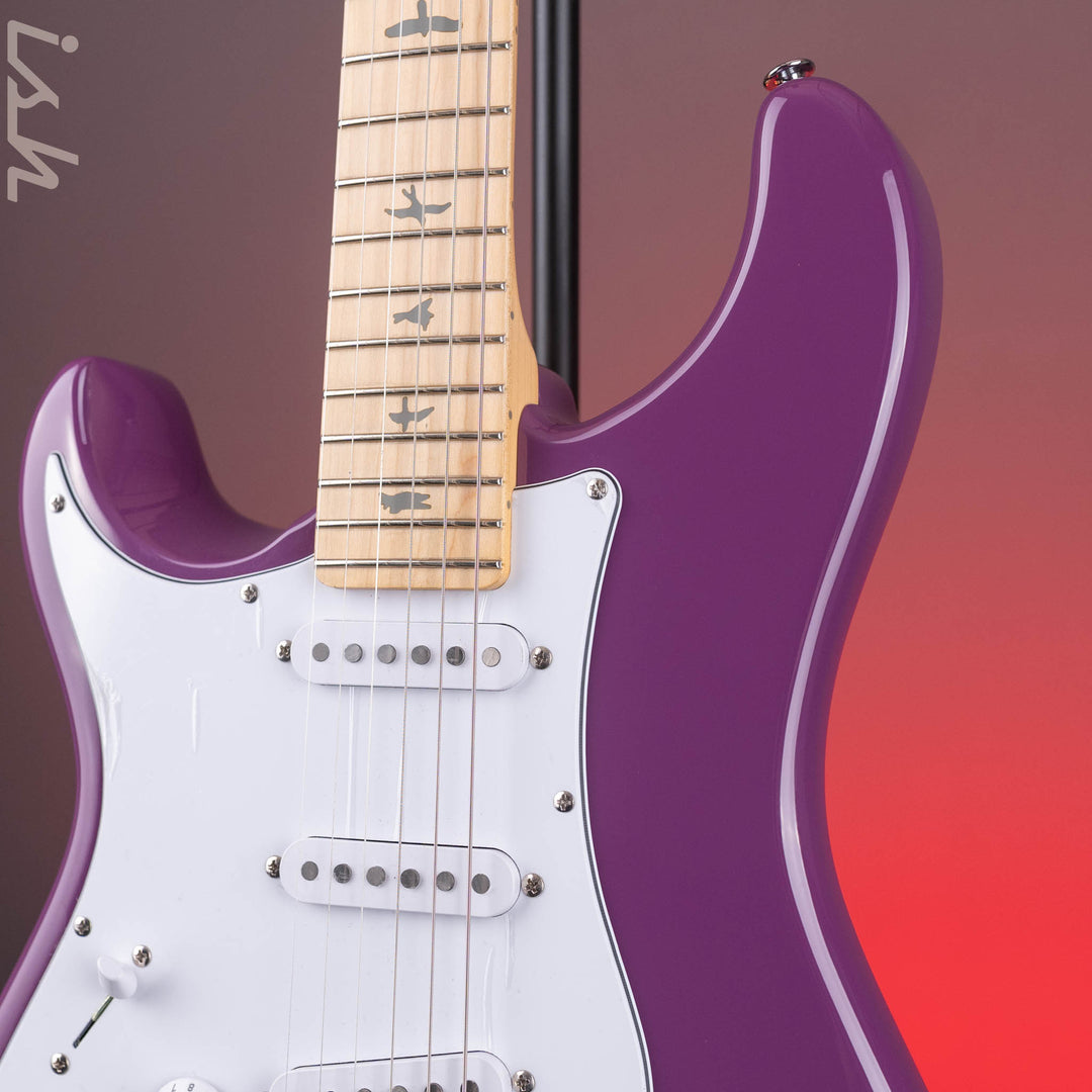 PRS SE Silver Sky Lefty Summit Purple - Maple Board