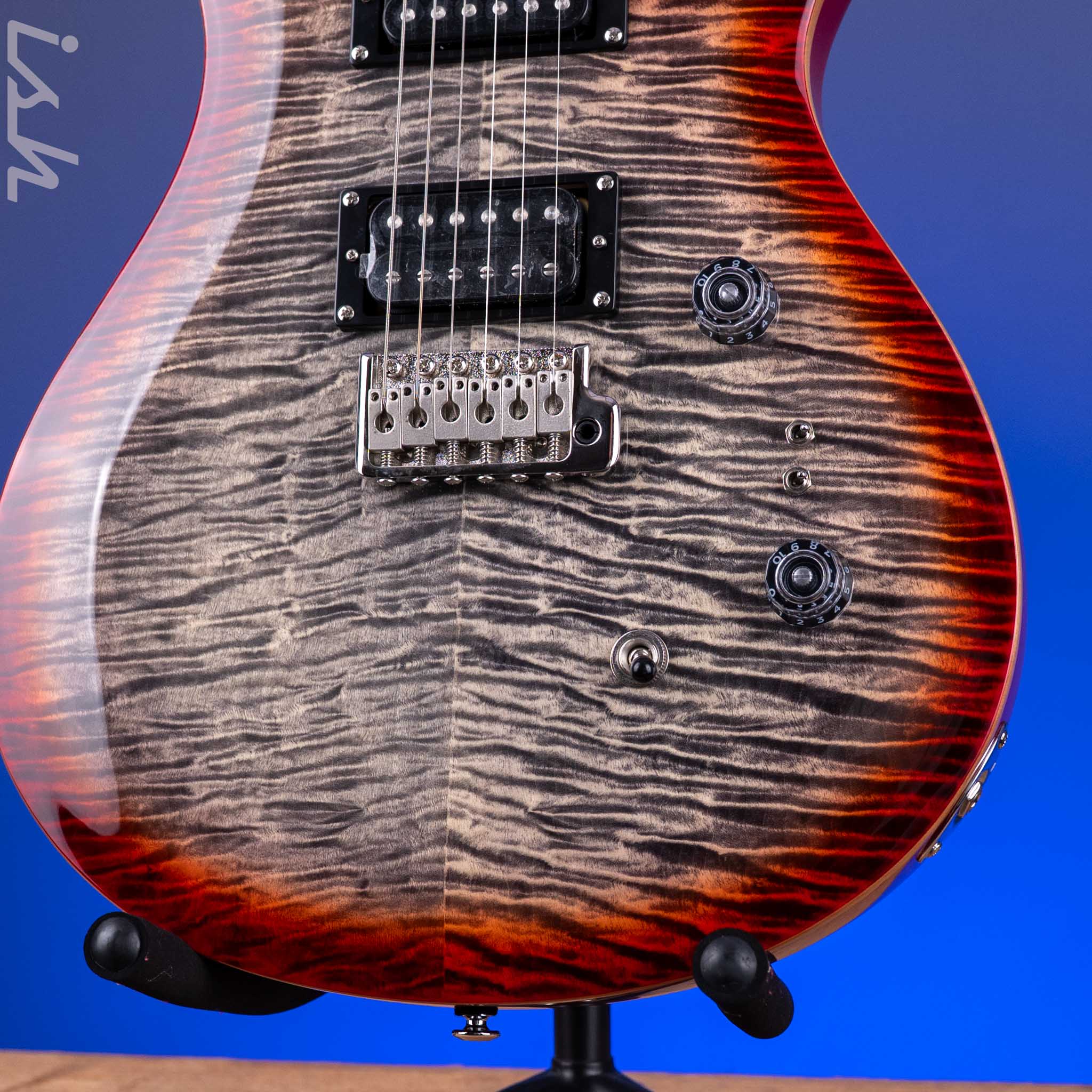 PRS SE Custom 24-08 Charcoal Cherry Burst – Ish Guitars