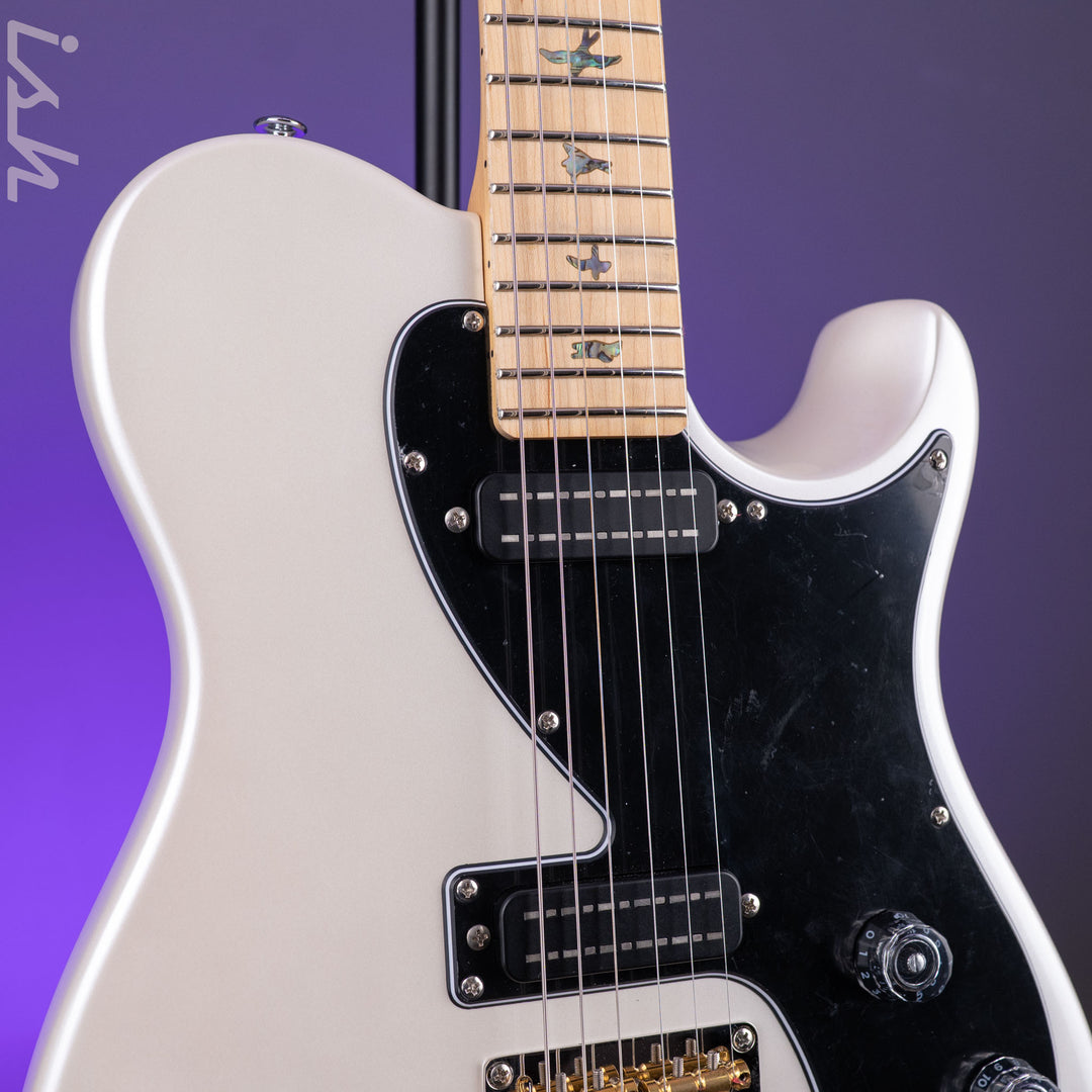 PRS SE NF 53 Pearl White