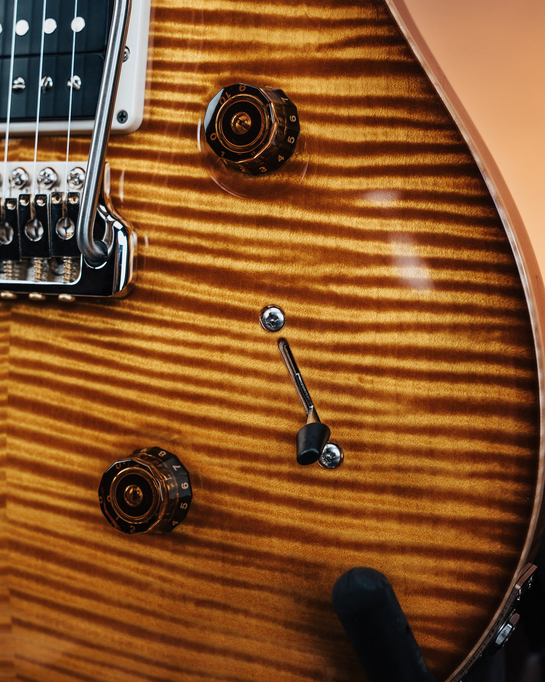 PRS Custom 24 “Birds of a Feather” Limited Edition Honey Gold *Coming Soon*