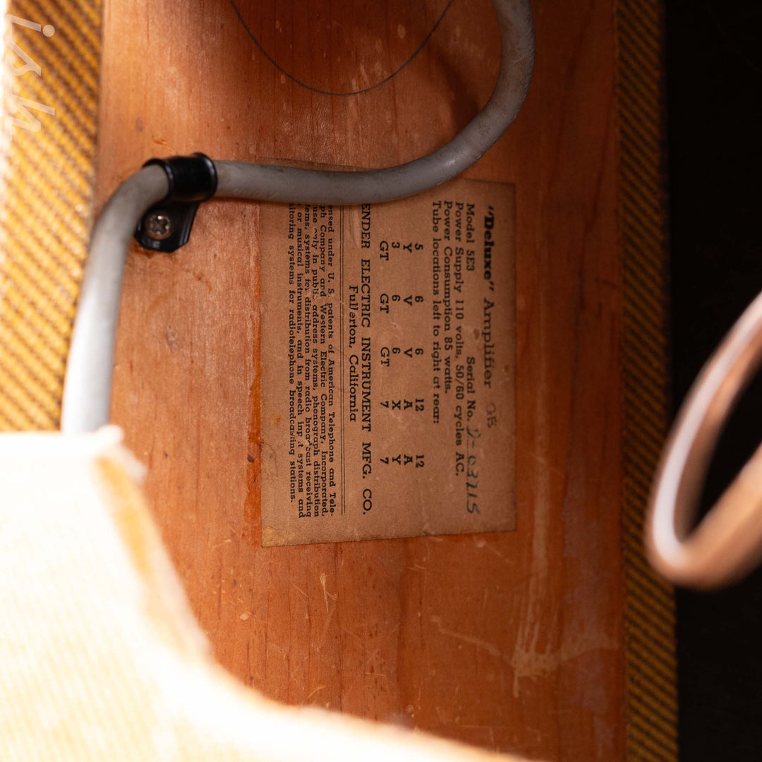 1957 Fender Deluxe Tweed 5E3