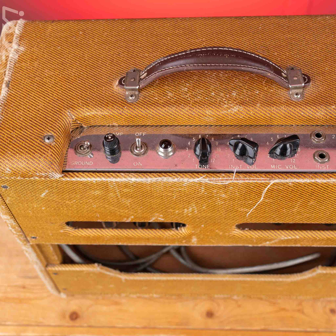 1957 Fender Deluxe Tweed 5E3