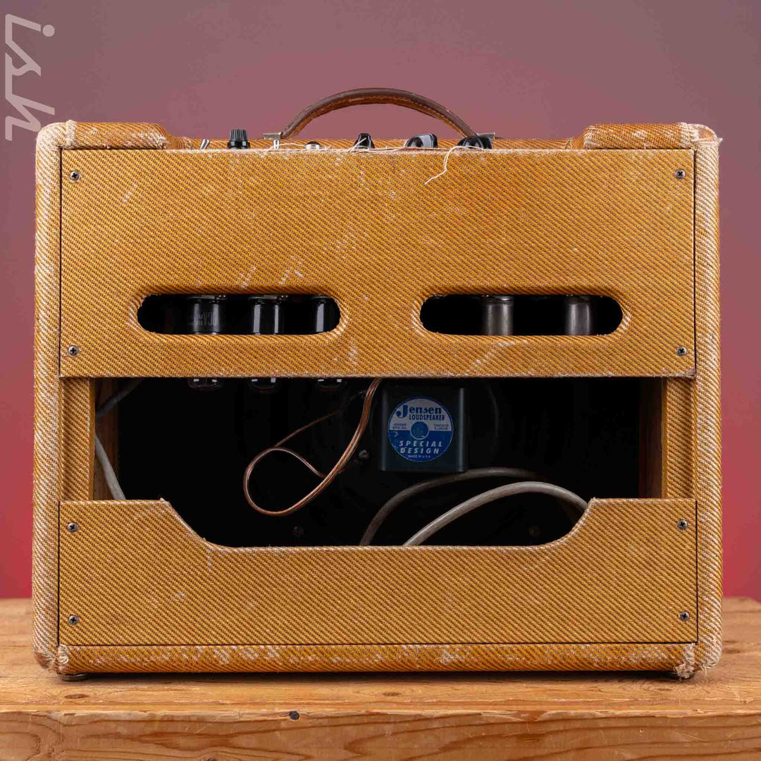 1957 Fender Deluxe Tweed 5E3