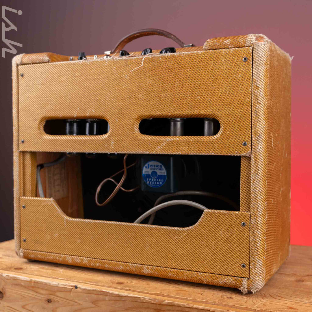 1957 Fender Deluxe Tweed 5E3