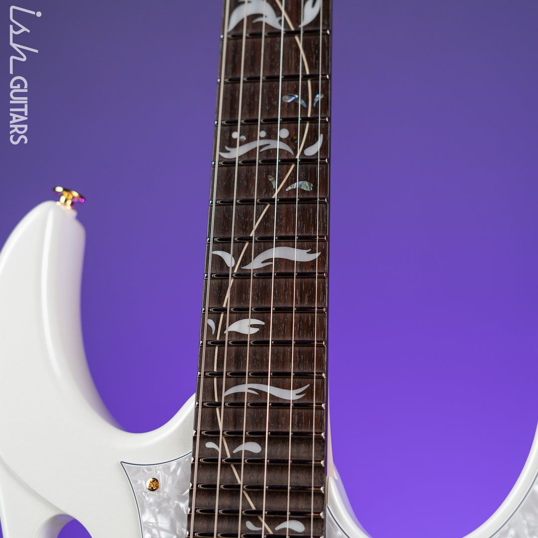 Ibanez PIA3761 Steve Vai Signature Stallion White