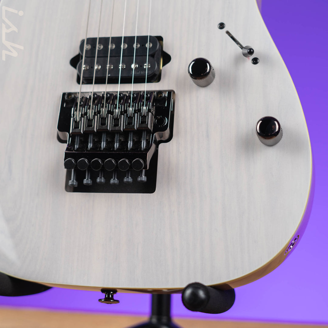 Ibanez Prestige RG652AHM Electric Guitar Antique White Blonde