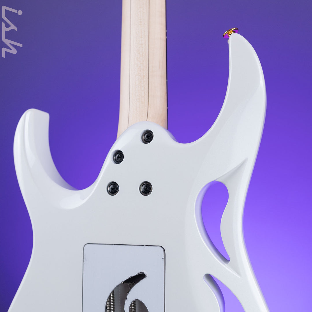 Ibanez Steve Vai Signature PIA3761 Stallion White Demo