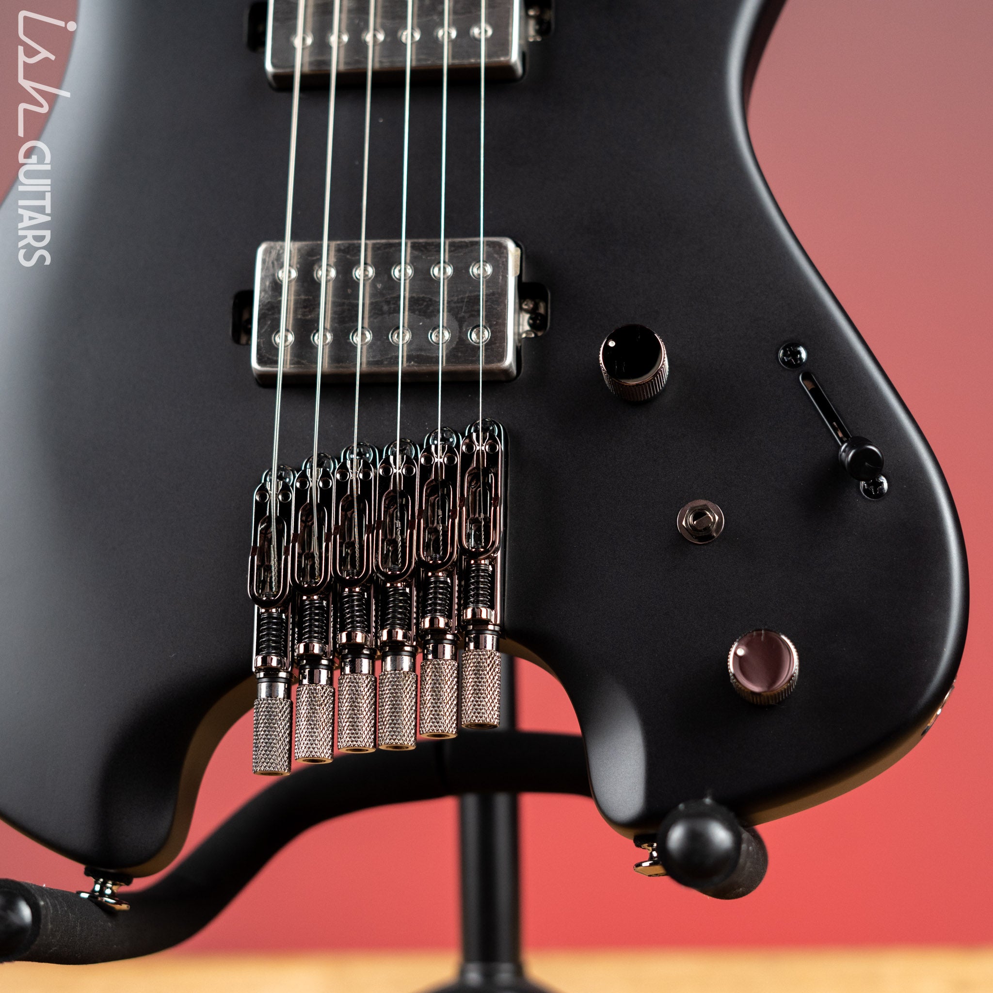 Ibanez ギター Ibanez QX52 Electric Guitar Flat Black – Ish Guitars